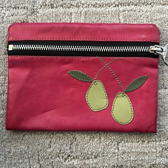 queenbee creations Handbags - Cute little pear zipper bag. Made in USA